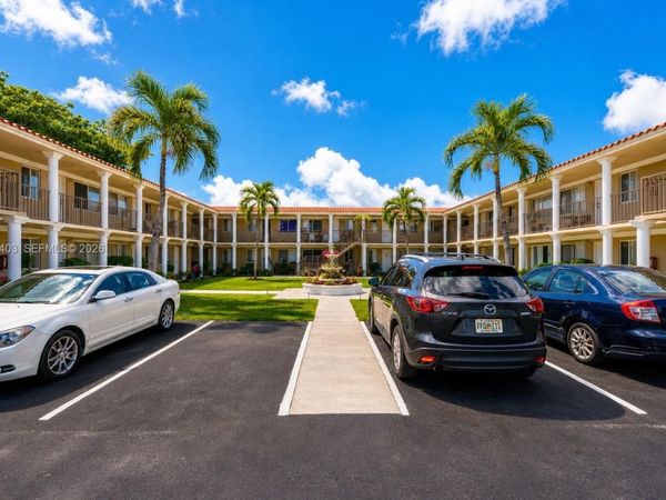 420 NW 10th St, Unit 1, Miami, FL 33136