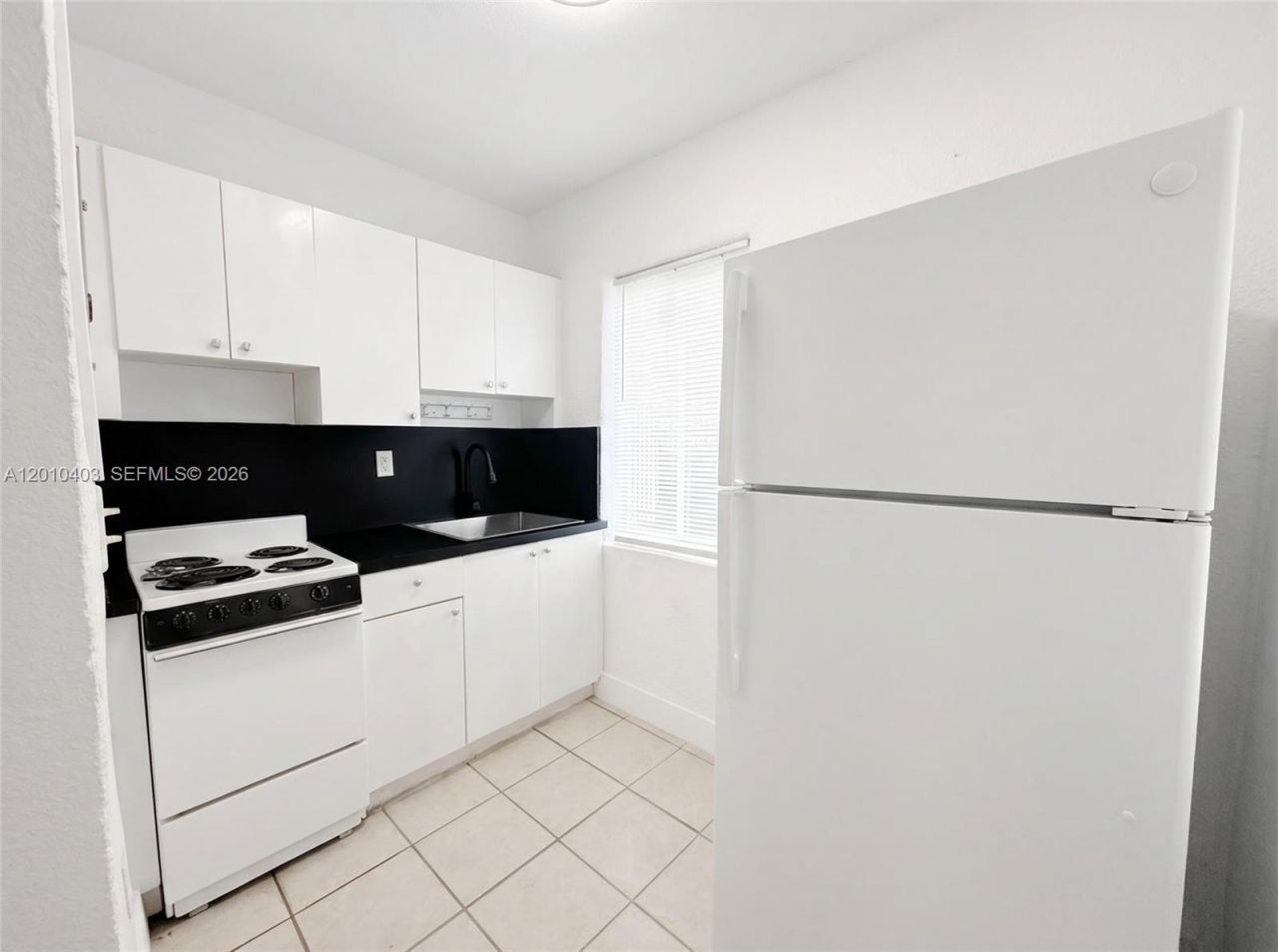 420 NW 10th St, Unit 1, Miami, FL 33136 Photo
