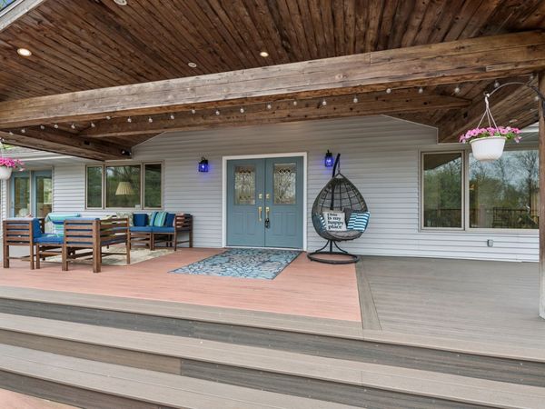 245 W Circle Drive , New Lenox, IL 60451