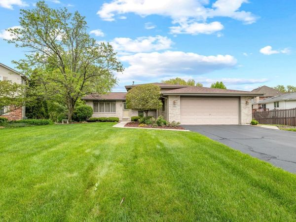 3303 Norwood Court , New Lenox, IL 60451
