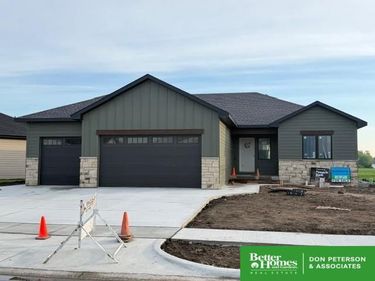 2830 Peterson Avenue , Fremont, NE 68025