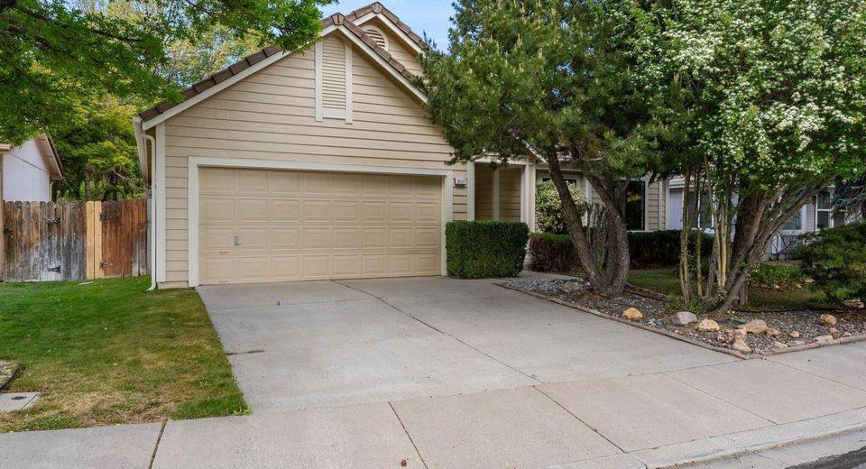3117 Sweet Clover Street, Reno, NV 89509 Photo