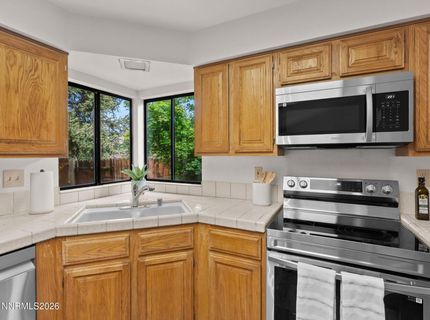 3117 Sweet Clover Street, Reno, NV 89509 Photo