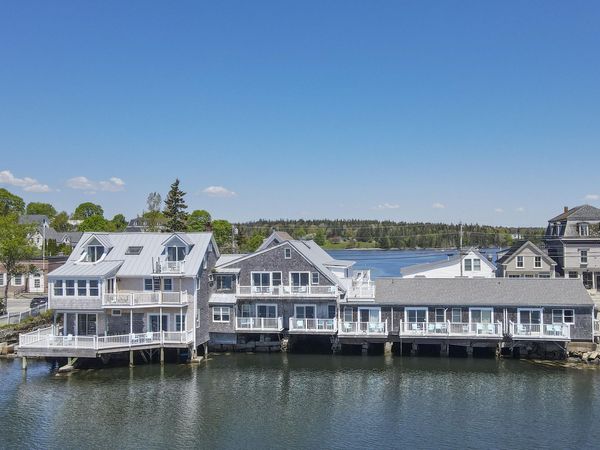 15 Main Street, Vinalhaven, ME 04863