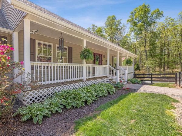 1070 LOVING RD, ZION CROSSROADS, VA 22942