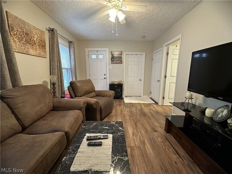 93 W 5th Avenue, Berea, OH 44017 Photo 5