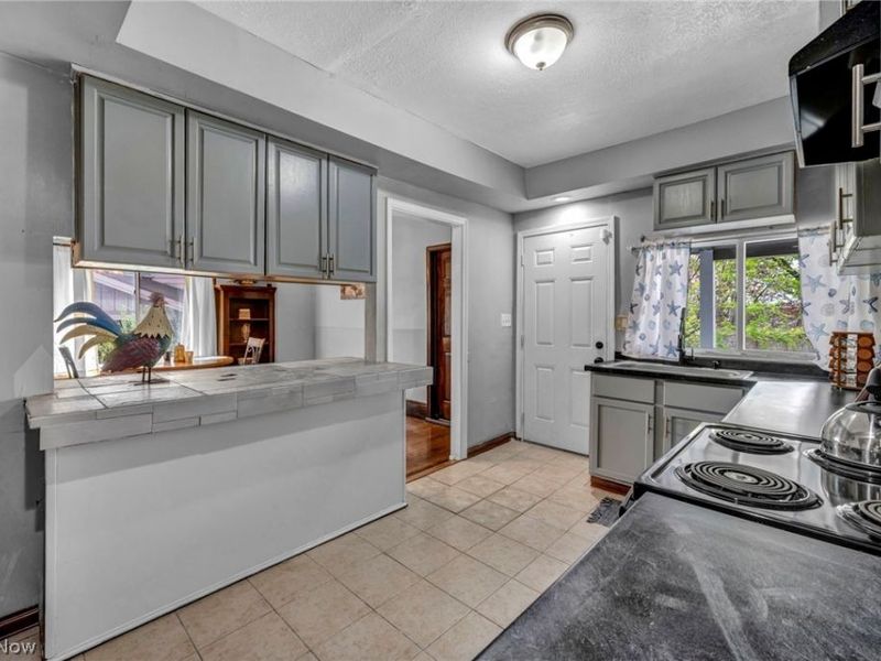 3200 Audubon Boulevard, Cleveland, OH 44104 Photo 22