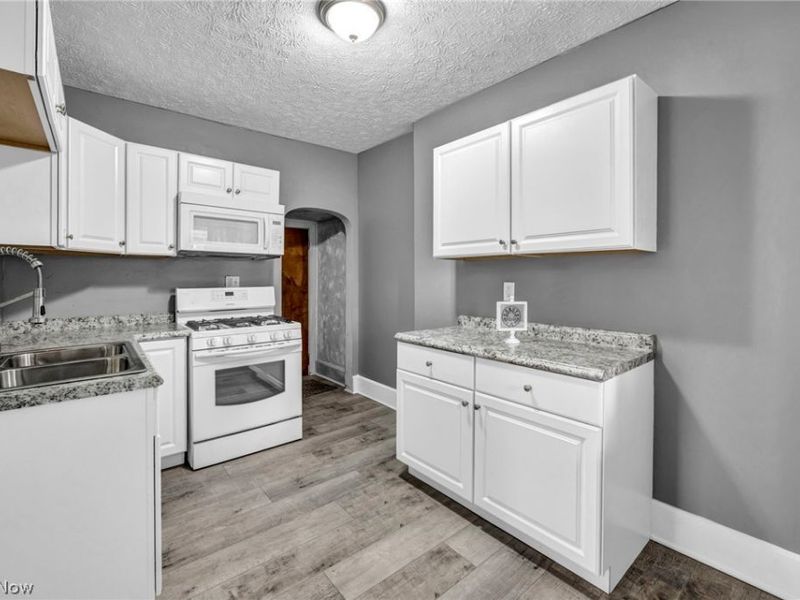 3200 Audubon Boulevard, Cleveland, OH 44104 Photo 5