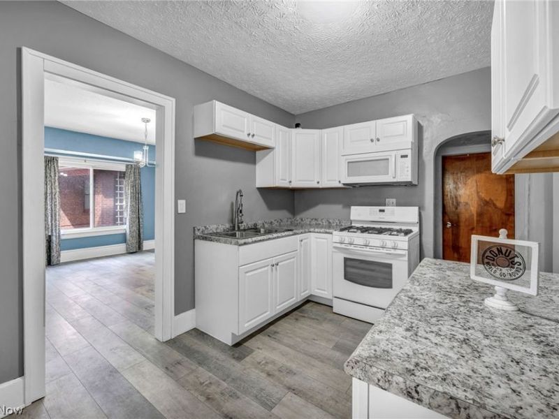 3200 Audubon Boulevard, Cleveland, OH 44104 Photo 6