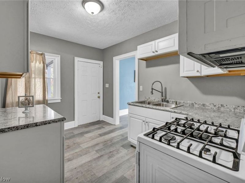 3200 Audubon Boulevard, Cleveland, OH 44104 Photo 8