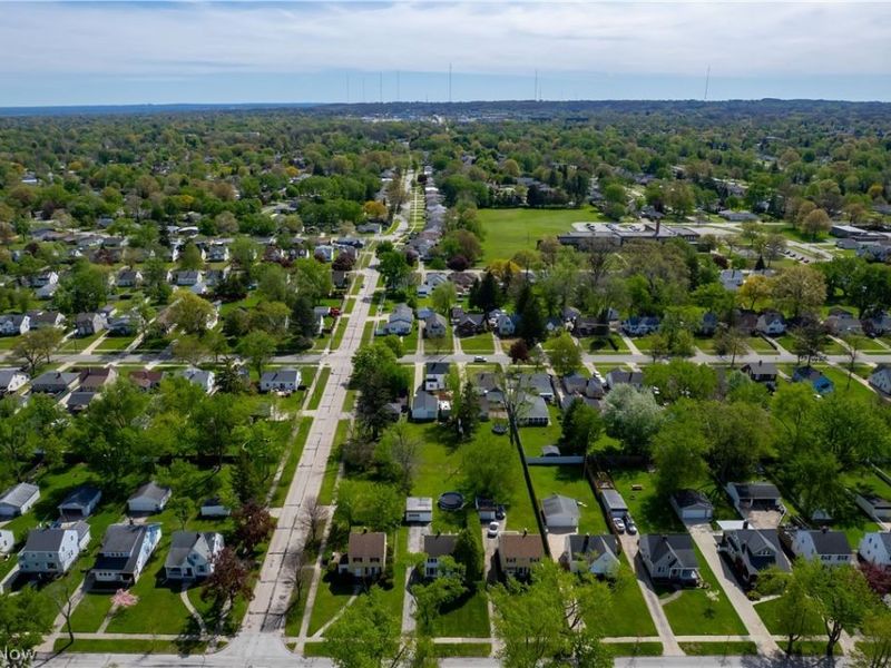 6711 Parma Park Boulevard, Parma Heights, OH 44130 Photo 13