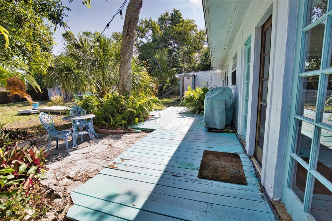 650 Edwards Street, Englewood, FL 34223 Photo