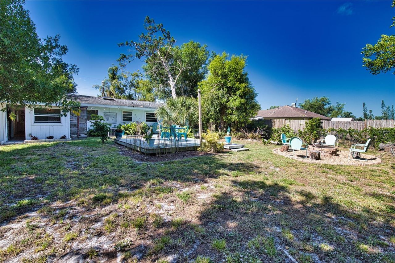 650 Edwards Street, Englewood, FL 34223 Photo