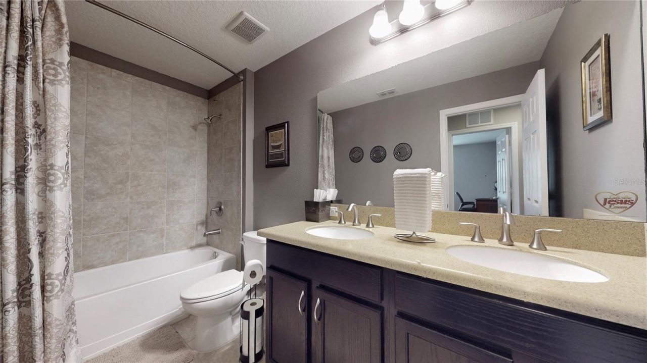 1403 Cabot Drive , Clermont, FL 34711 Photo