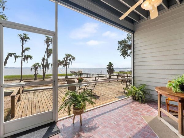 21134 NE 101ST AVENUE , EARLETON, FL 32631