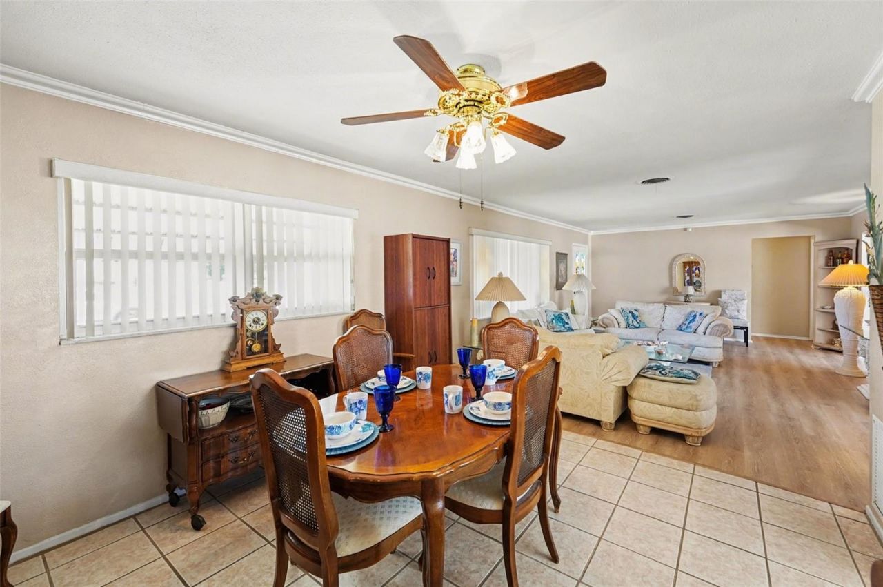 6388 21st Avenue N, Saint Petersburg, FL 33710 Photo