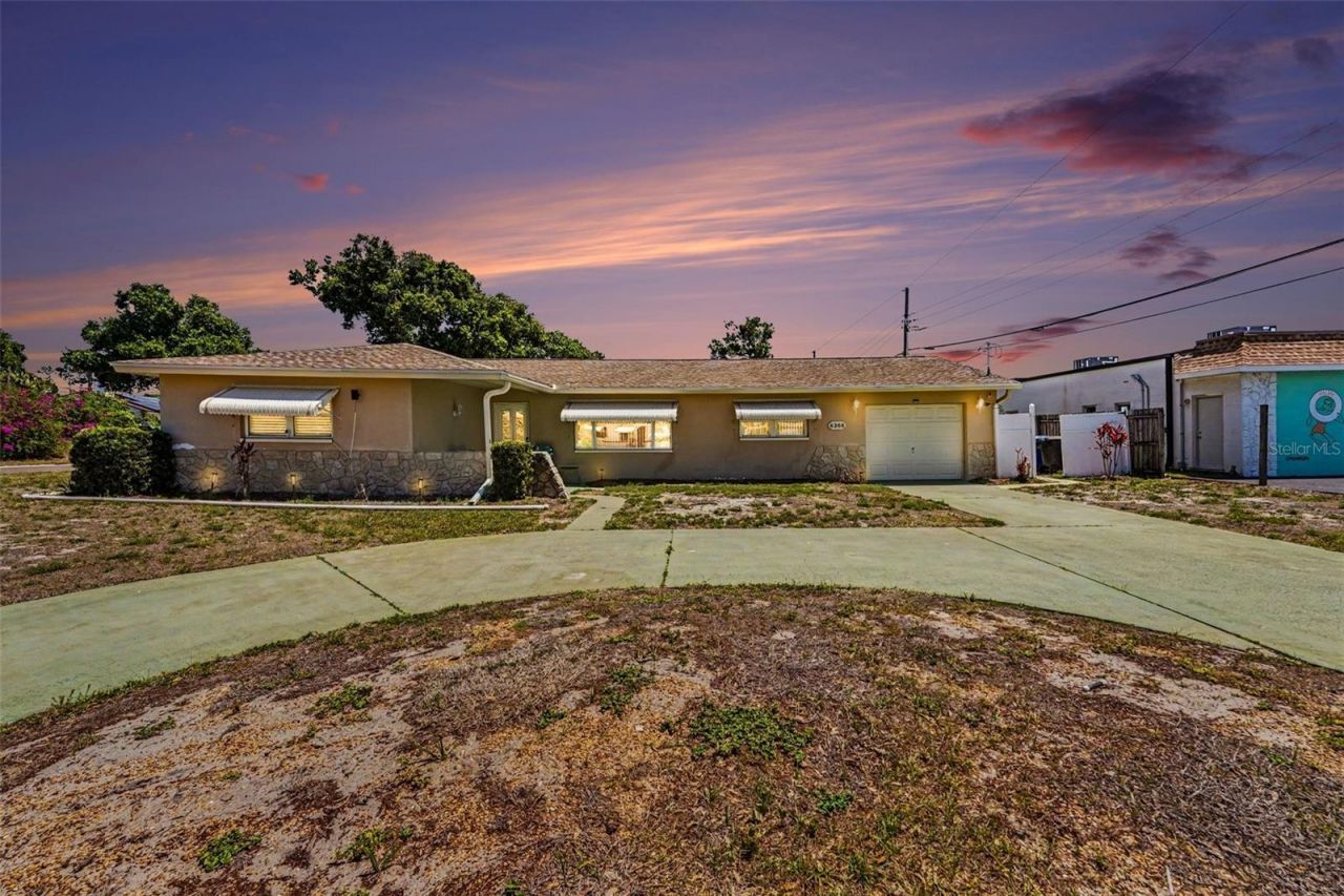 6388 21st Avenue N, Saint Petersburg, FL 33710 Photo