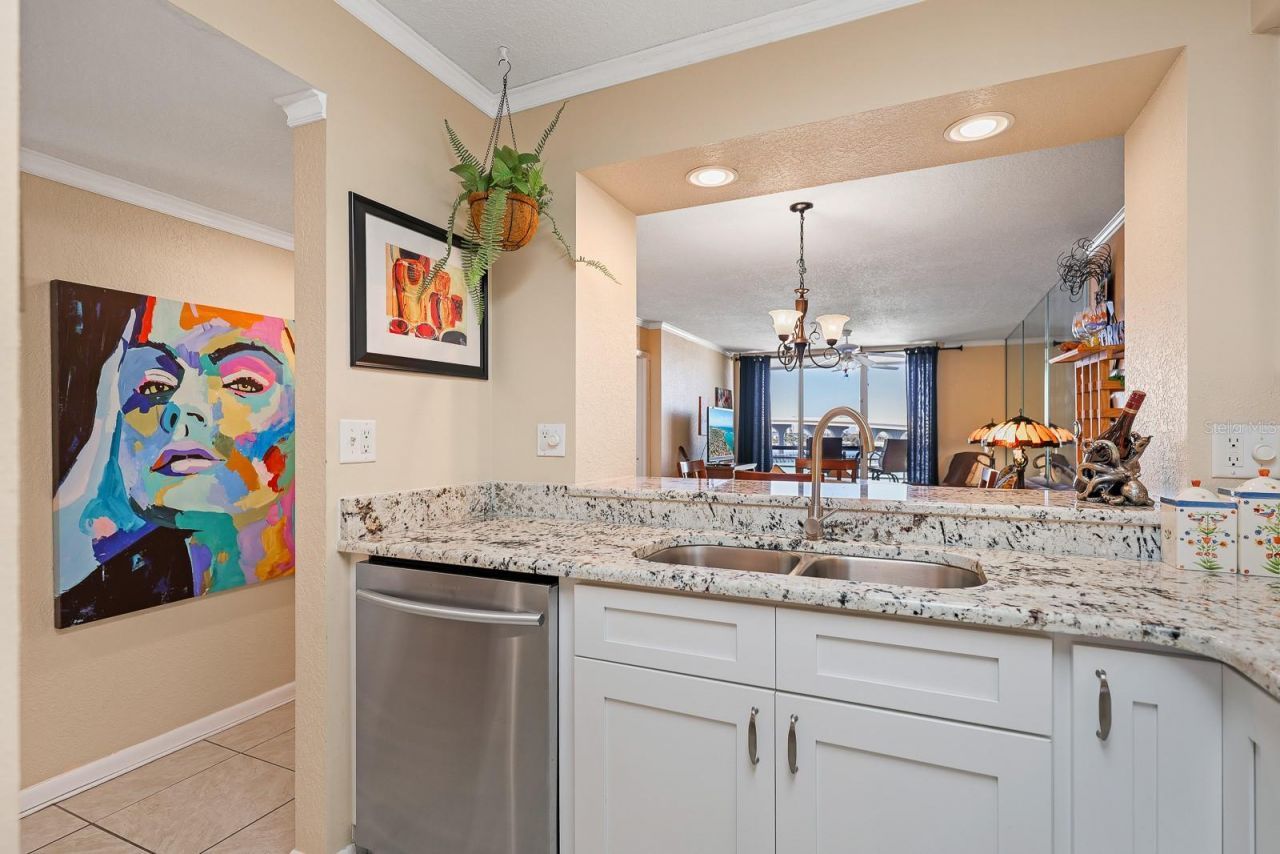 5901 Bahia Del Mar Circle, Unit 521, Saint Petersburg, FL 33715 Photo