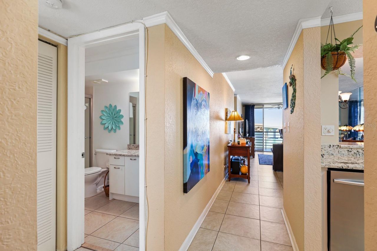 5901 Bahia Del Mar Circle, Unit 521, Saint Petersburg, FL 33715 Photo