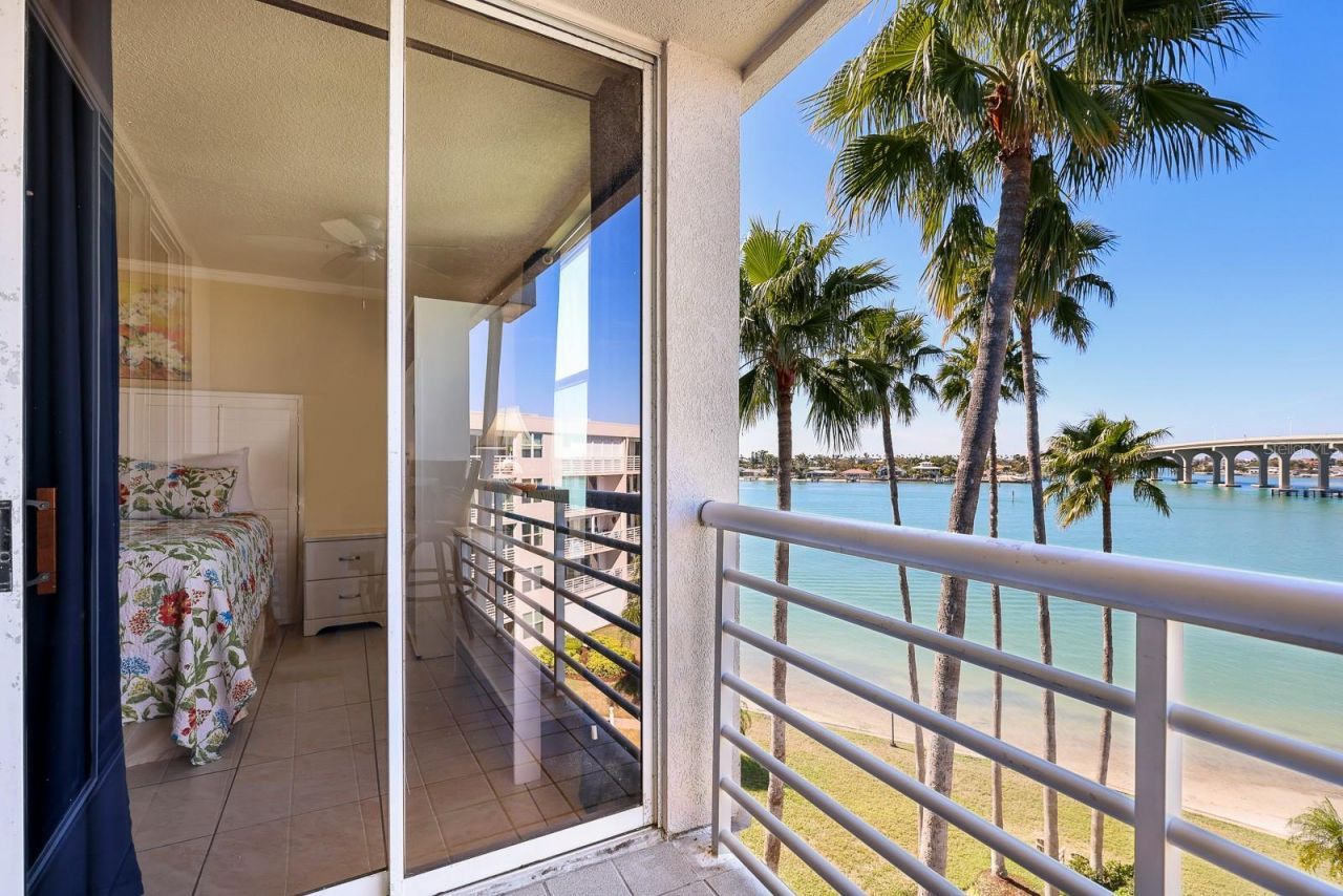 5901 Bahia Del Mar Circle, Unit 521, Saint Petersburg, FL 33715 Photo