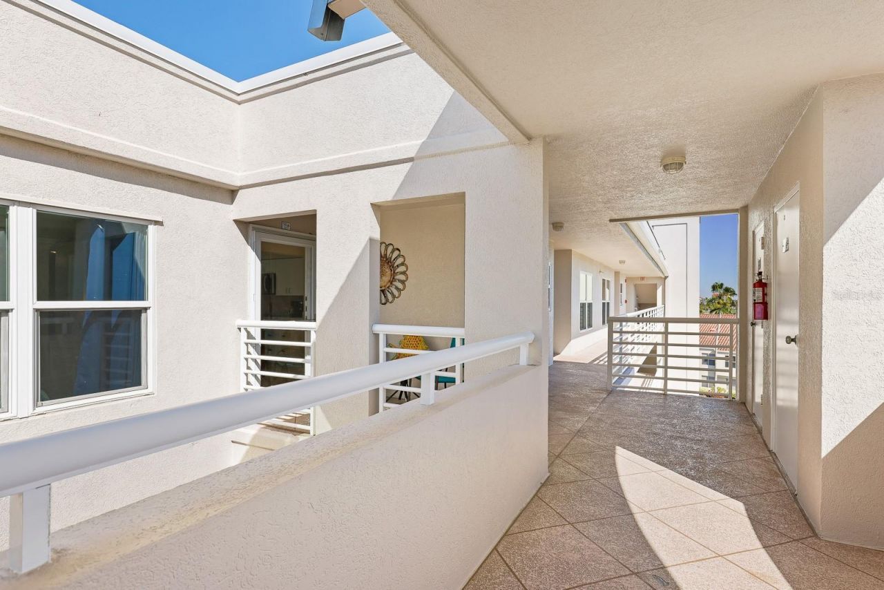 5901 Bahia Del Mar Circle, Unit 521, Saint Petersburg, FL 33715 Photo