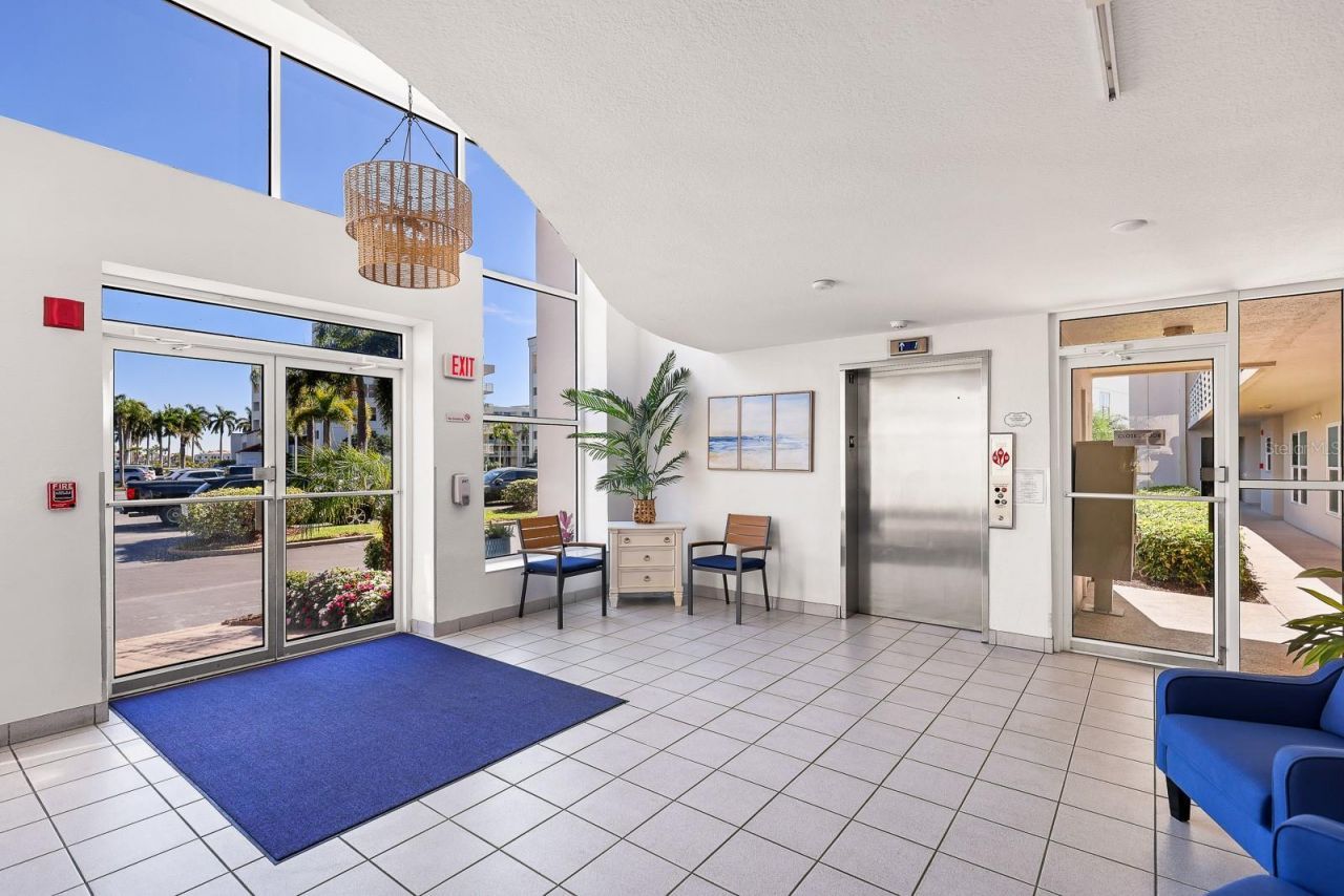 5901 Bahia Del Mar Circle, Unit 521, Saint Petersburg, FL 33715 Photo