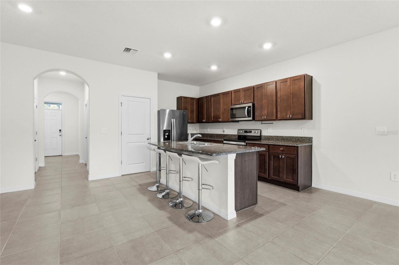 8652 Milestone Drive, Sarasota, FL 34238 Photo