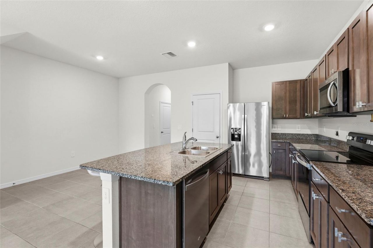 8652 Milestone Drive, Sarasota, FL 34238 Photo
