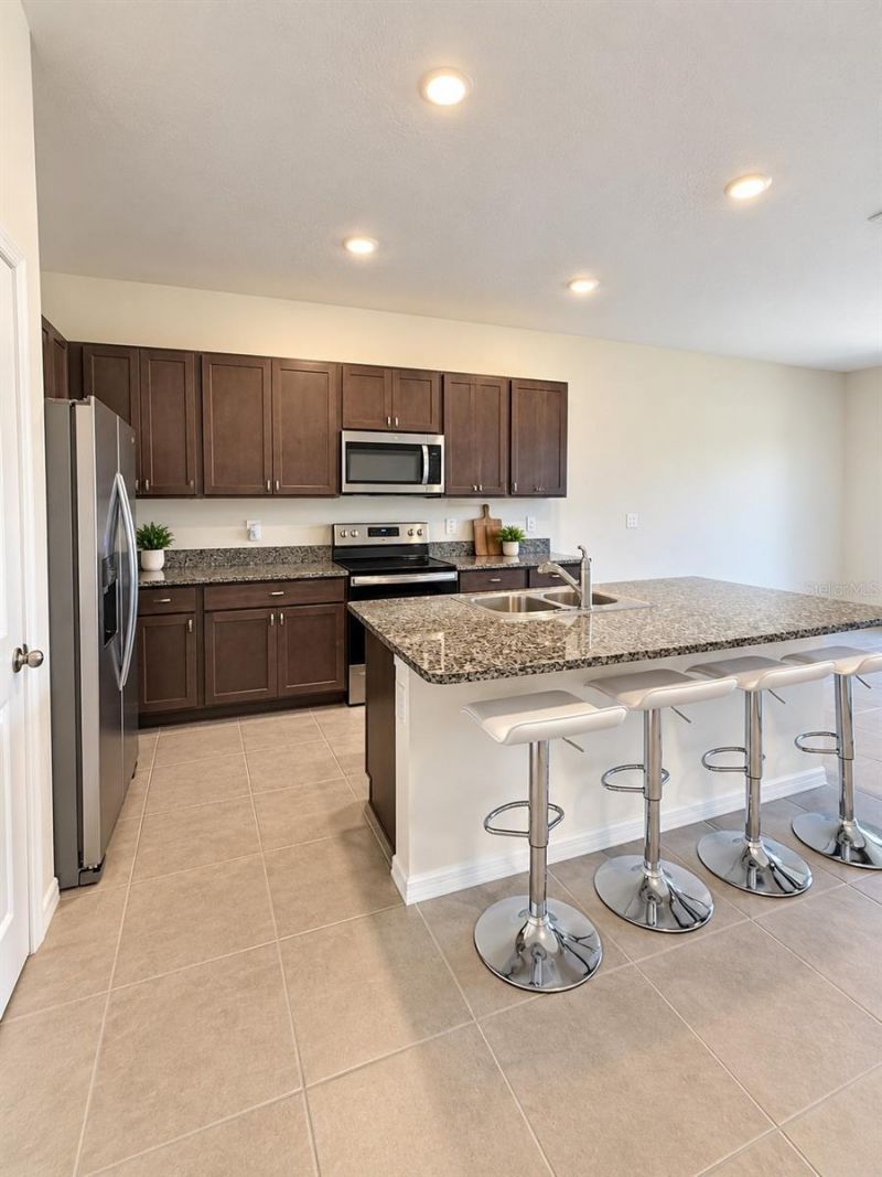 8652 Milestone Drive, Sarasota, FL 34238 Photo