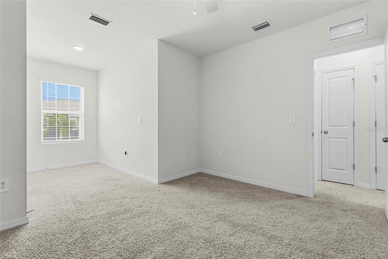 8652 Milestone Drive, Sarasota, FL 34238 Photo