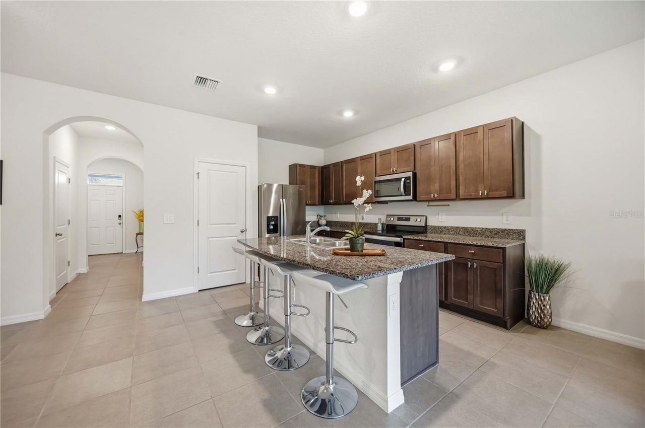 8652 Milestone Drive, Sarasota, FL 34238 Photo