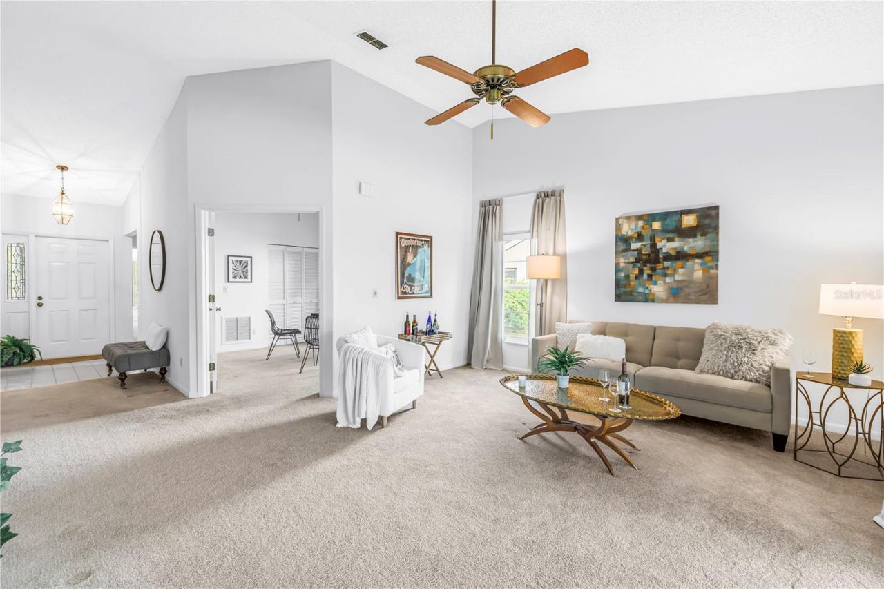 1044 Romano Court Ne, Saint Petersburg, FL 33702 Photo