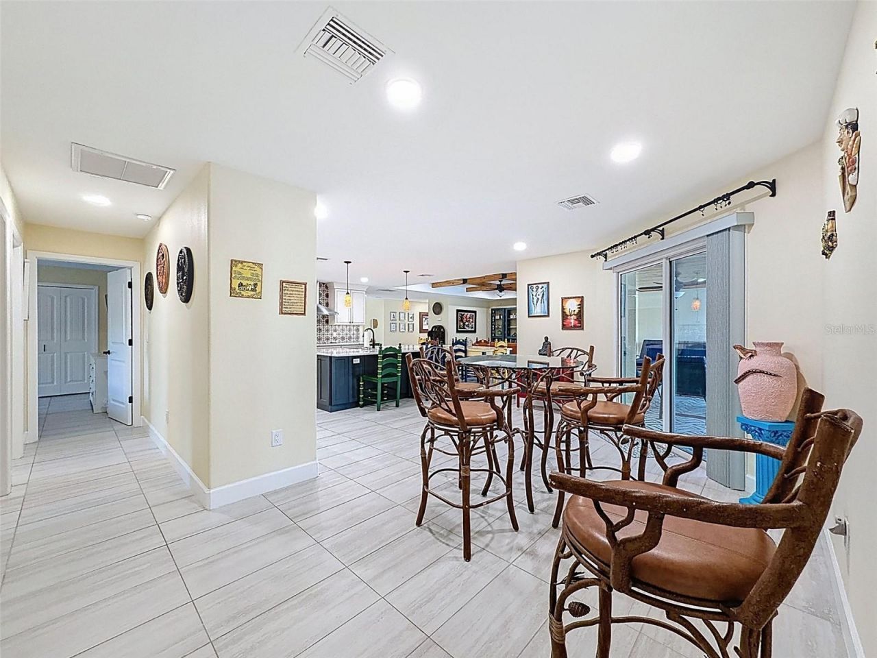 8423 E Zephyr Wing Court, Floral City, FL 34436 Photo