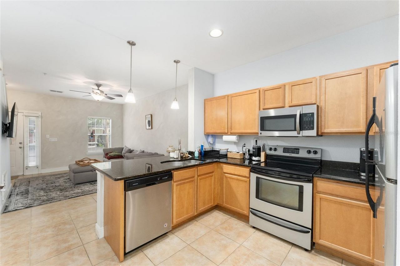 2946 SW 35th Place, Unit 42, Gainesville, FL 32608 Photo