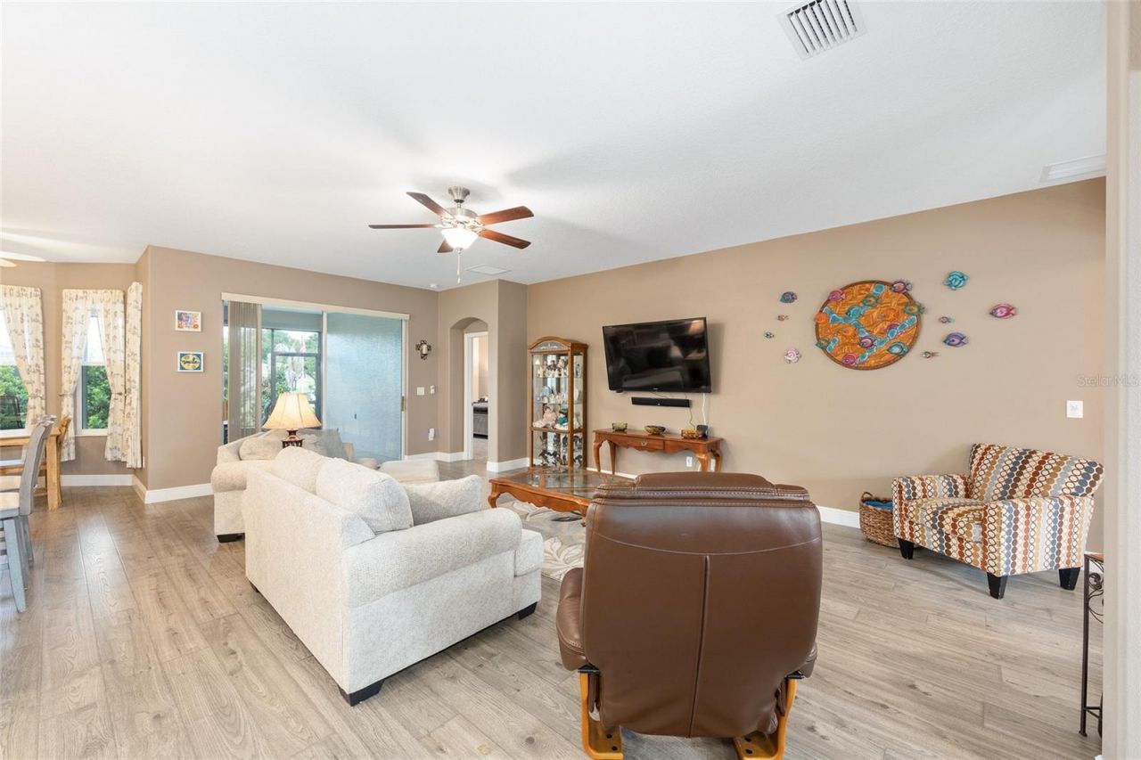 4258 James River Circle, Leesburg, FL 34748 Photo