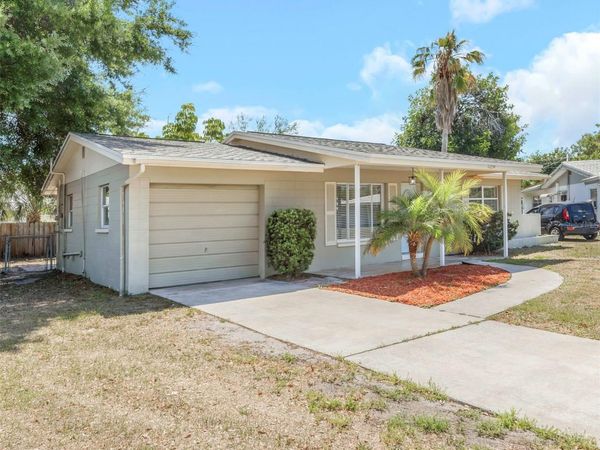 11234 68TH AVENUE N, SEMINOLE, FL 33772