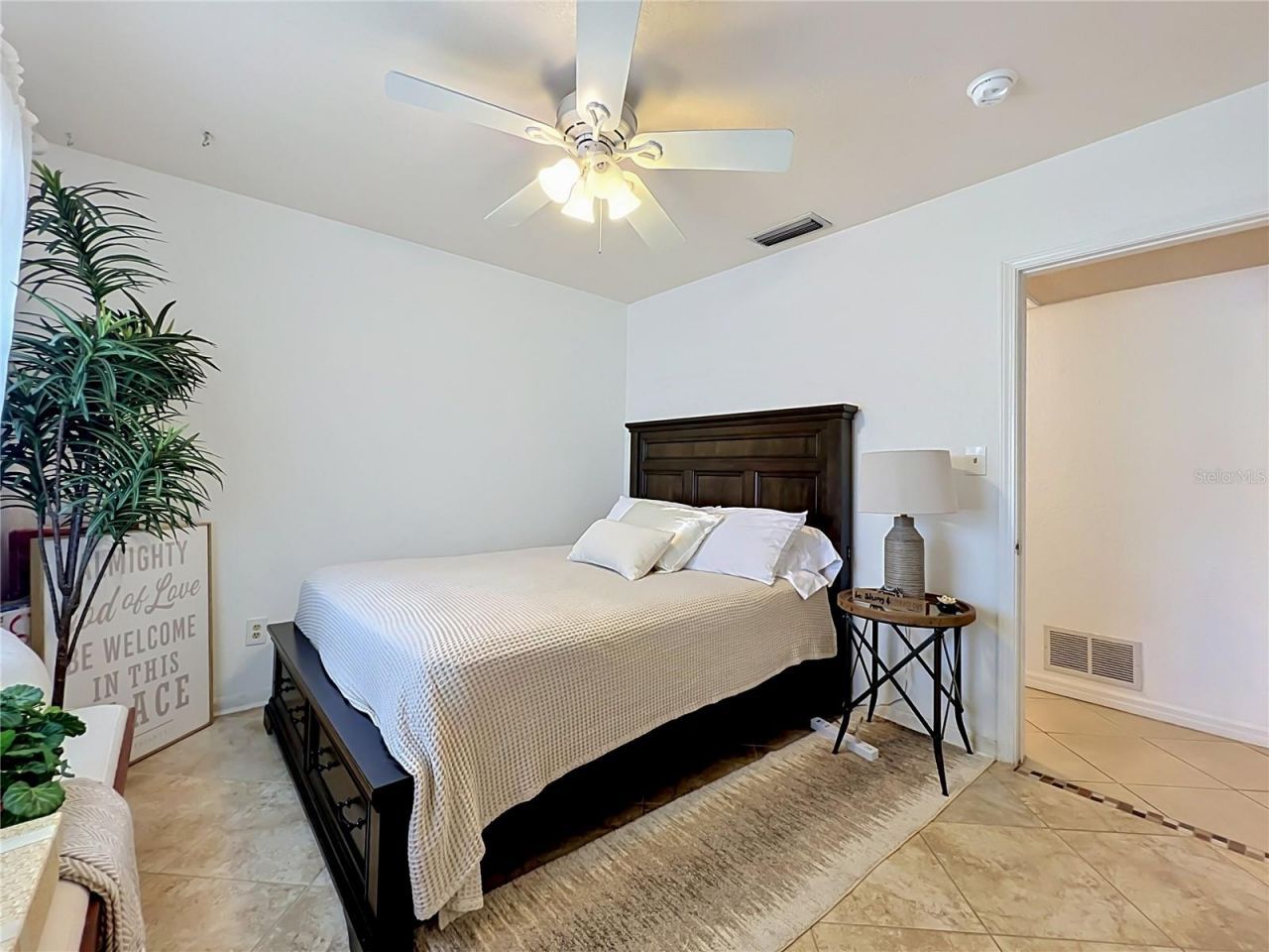 2404 Lauderdale Court, Orlando, FL 32805 Photo