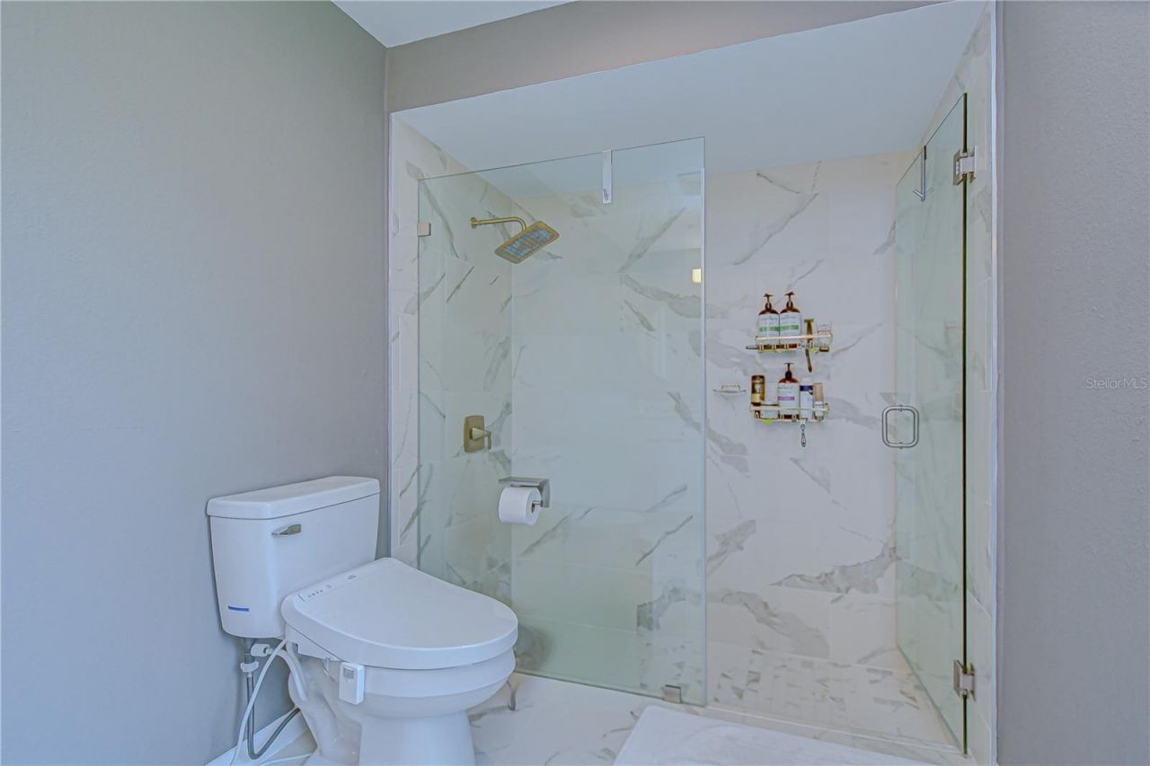 4315 Northpark Drive, Tampa, FL 33624 Photo