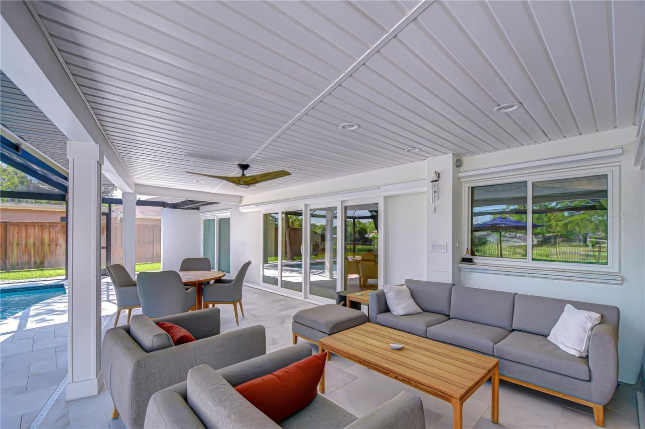 4315 Northpark Drive, Tampa, FL 33624 Photo