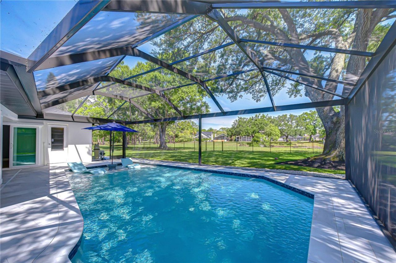 4315 Northpark Drive, Tampa, FL 33624 Photo