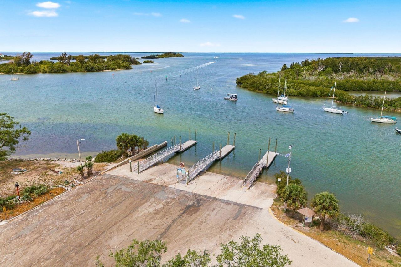 2423 Triggerfish Court, Holiday, FL 34691 Photo