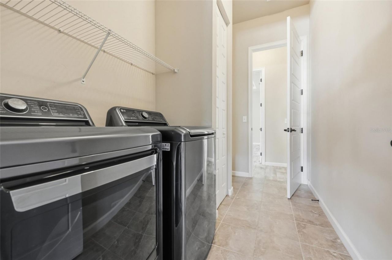 1061 NW 134th Drive, Newberry, FL 32669 Photo