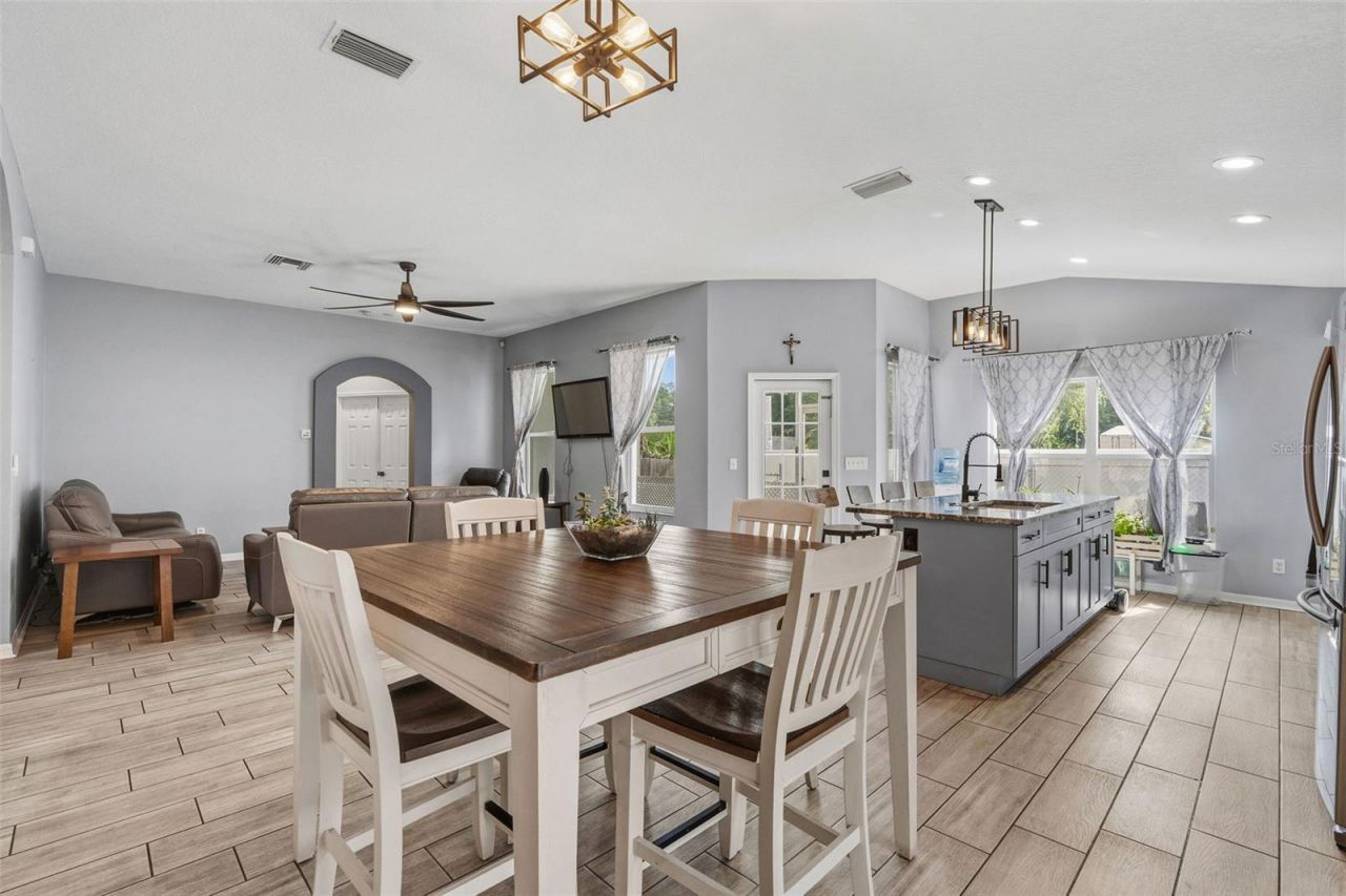 10903 Arbor Ridge Drive, Tampa, FL 33624 Photo