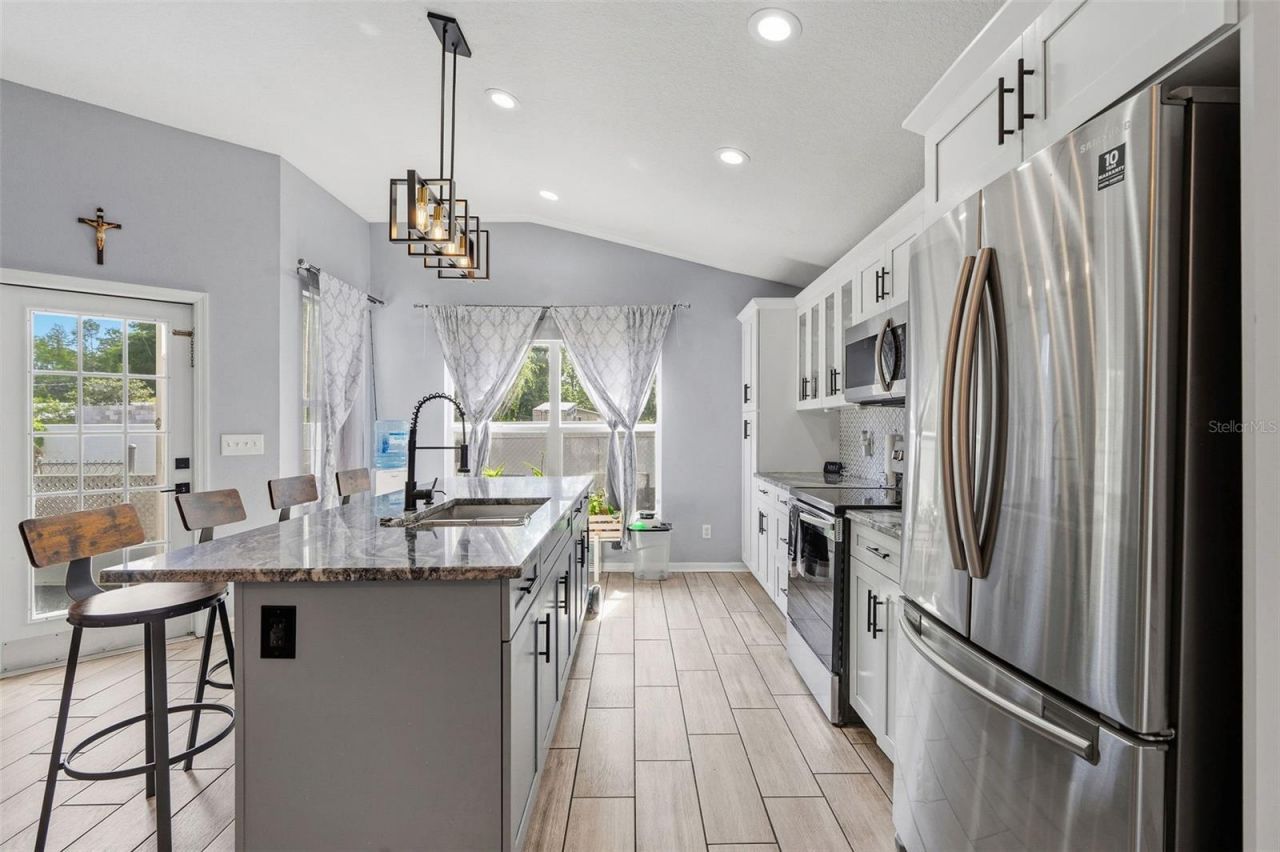 10903 Arbor Ridge Drive, Tampa, FL 33624 Photo