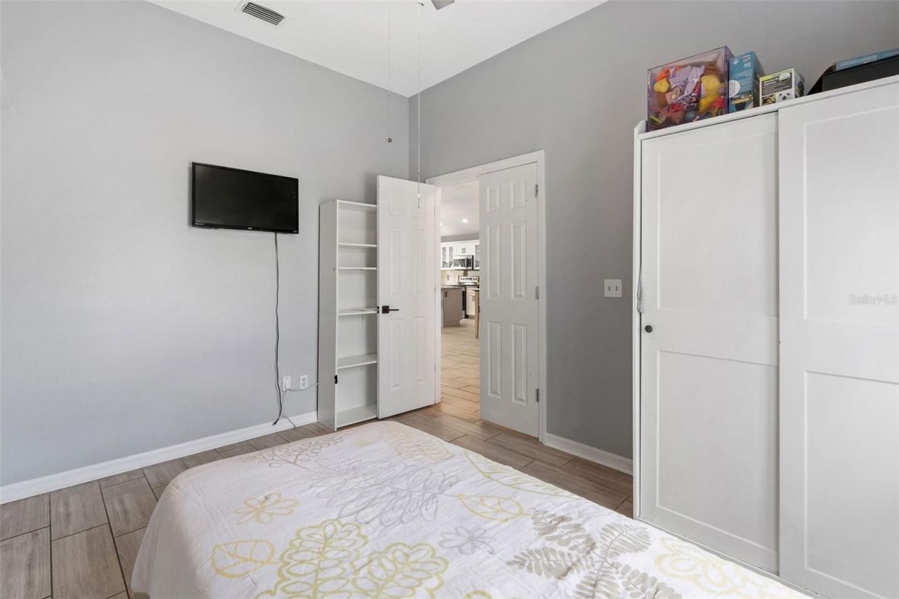 10903 Arbor Ridge Drive, Tampa, FL 33624 Photo