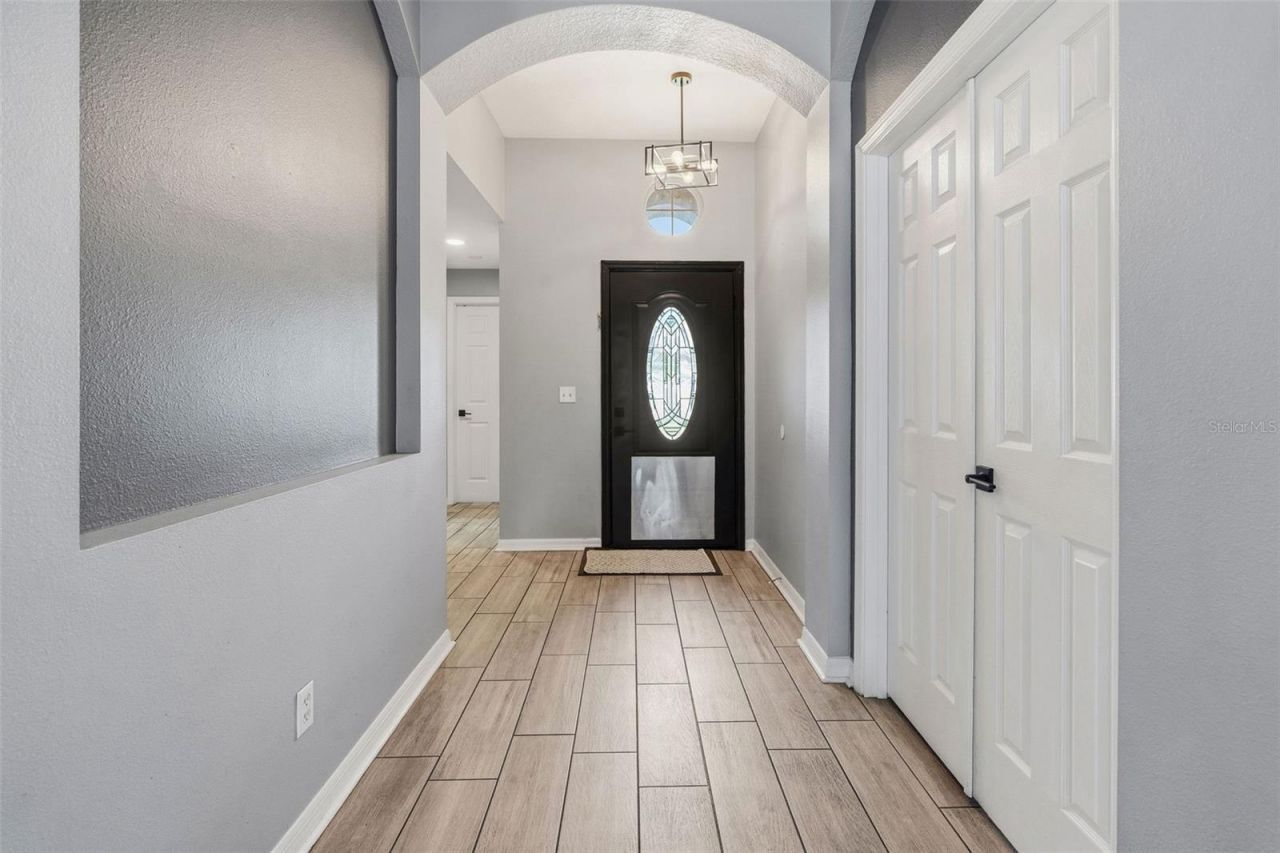10903 Arbor Ridge Drive, Tampa, FL 33624 Photo