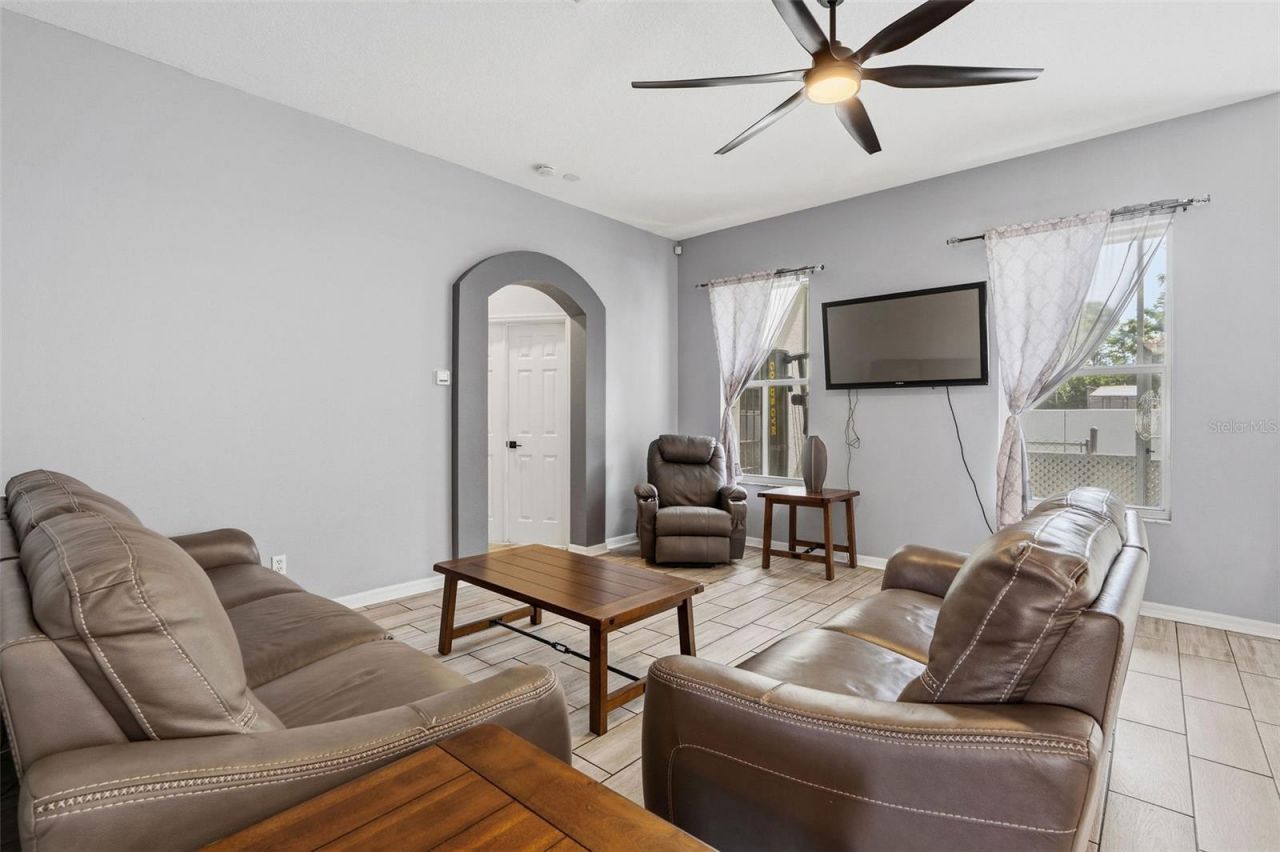 10903 Arbor Ridge Drive, Tampa, FL 33624 Photo