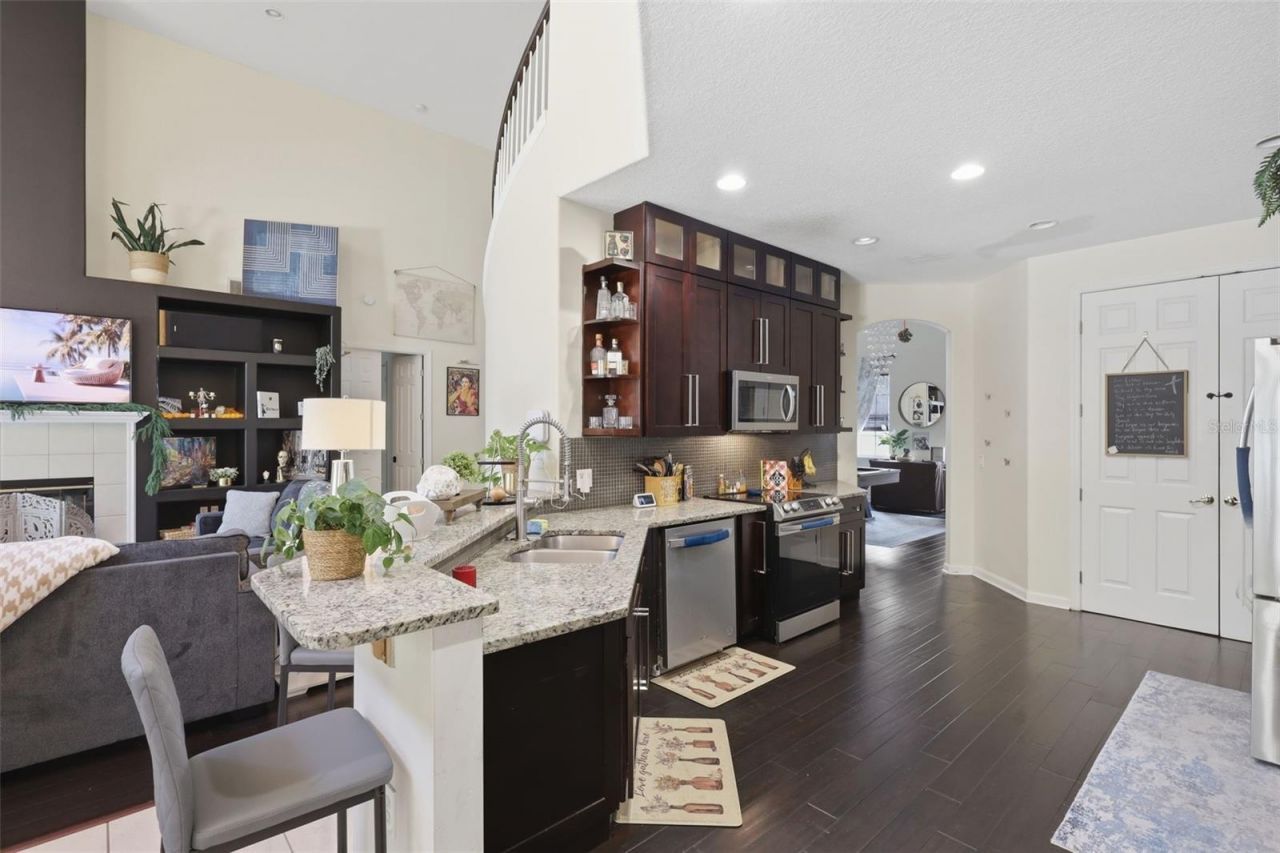 1666 Marina Lake Drive, Kissimmee, FL 34744 Photo