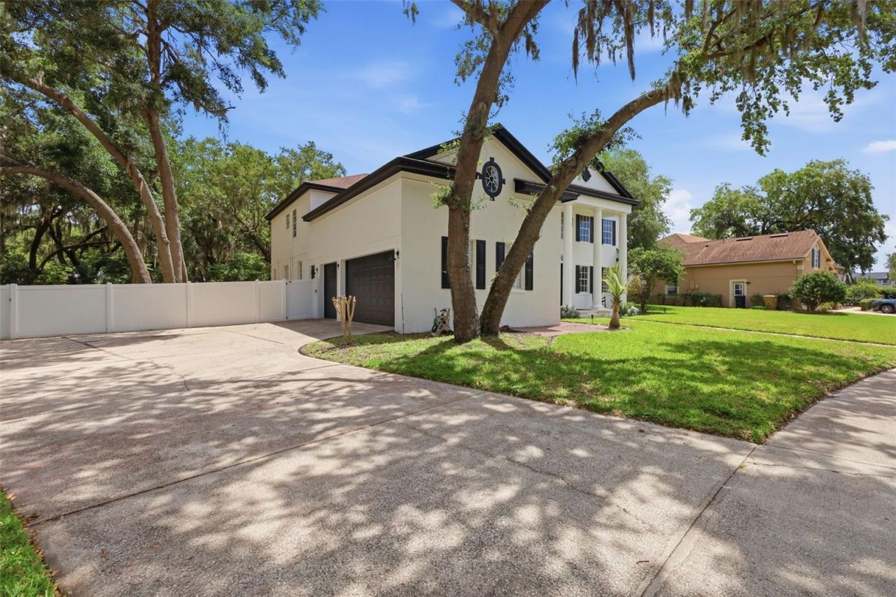 1666 Marina Lake Drive, Kissimmee, FL 34744 Photo