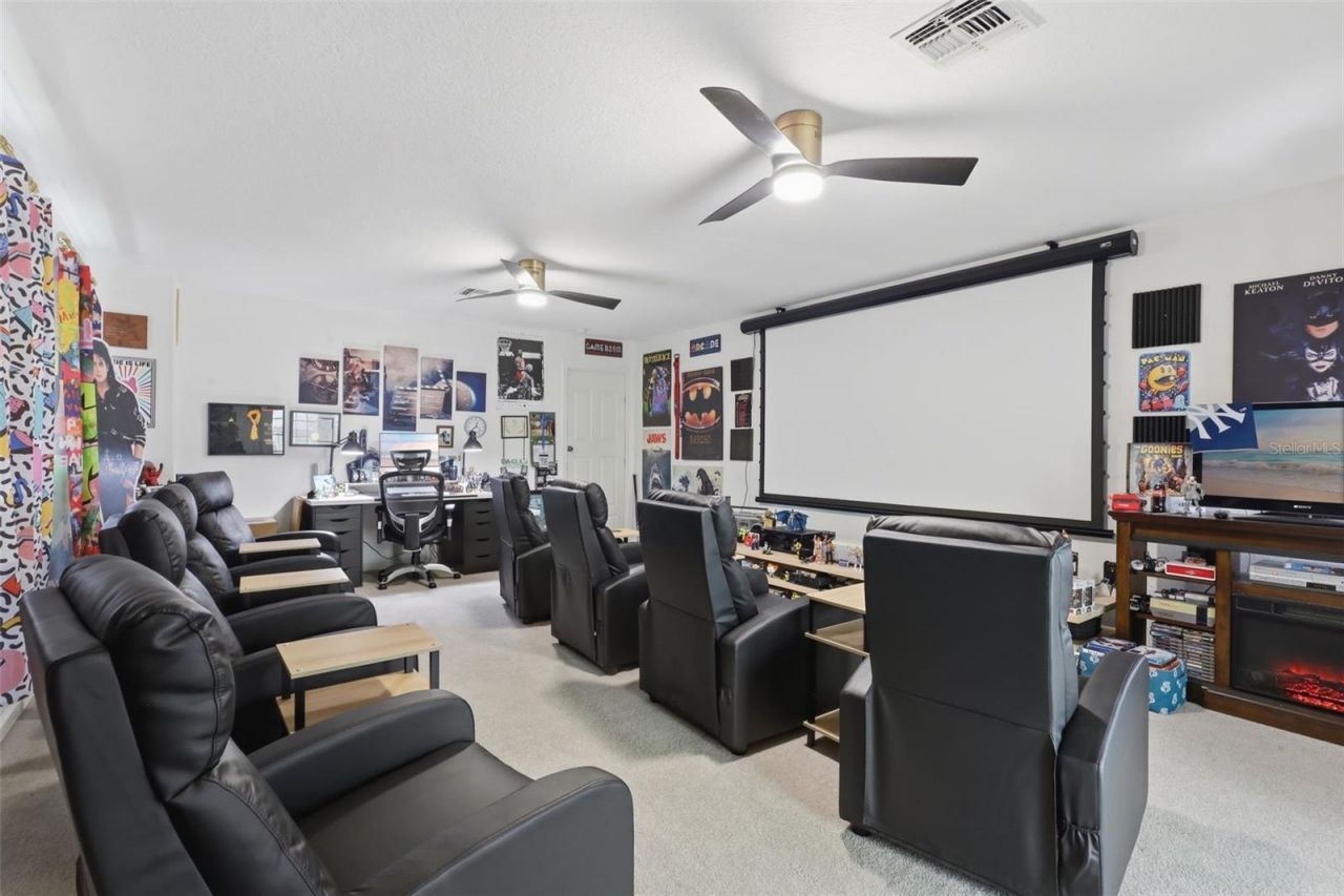 1666 Marina Lake Drive, Kissimmee, FL 34744 Photo